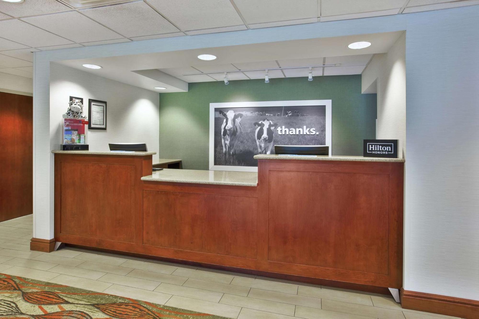 Hampton Inn White River Junction Kültér fotó